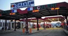 Aglomerație la frontieră. Aproape 33 de mii de oameni au părăsit Republica Moldova, în ultimele 24 de ore